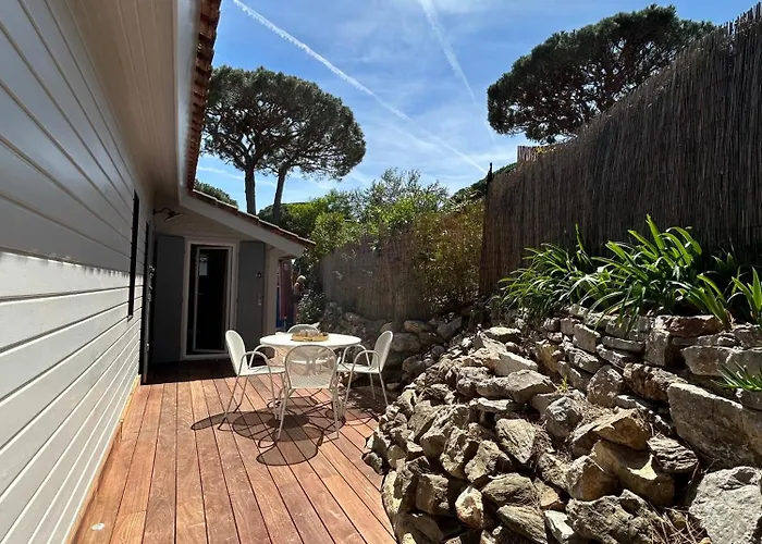 Charmante Maison Californienne - Jacuzzi - Piscine Dans Le Domaine - Golfe De St Tropez - 6-8 Personnes