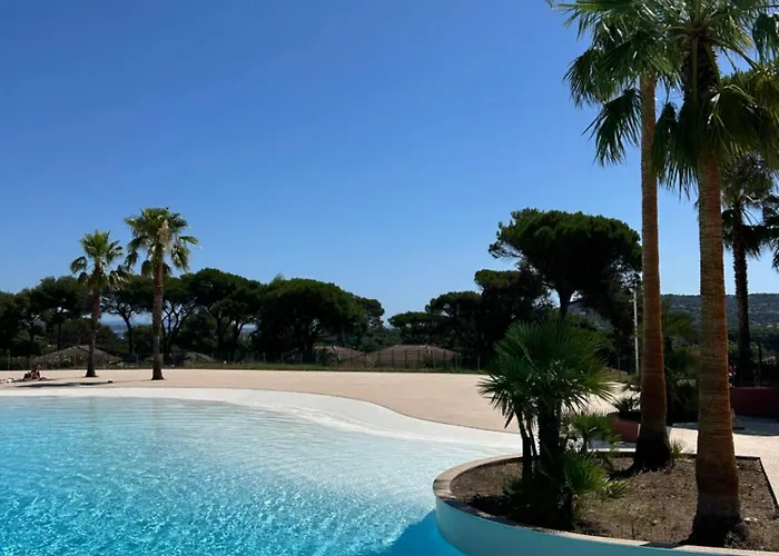 Vila Charmante Maison Californienne - Jacuzzi - Piscine Dans Le Domaine - Golfe De St Tropez - 6-8 Personnes Gassin